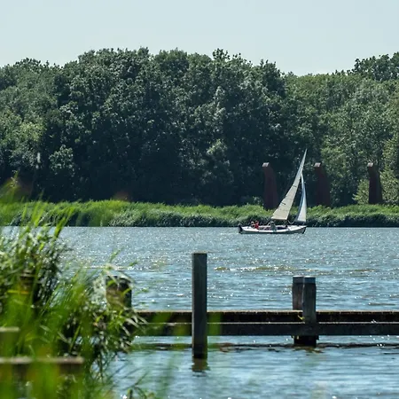 Vakantiehuis Wellness Retreat In Nature